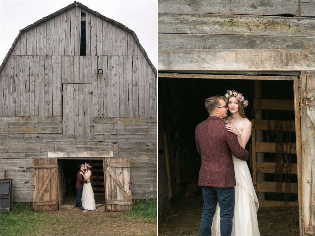 west_vancouver_wedding_photographer_clint_bargen_barn_rustic_chic_vintage_style_wedding_sk_0016
